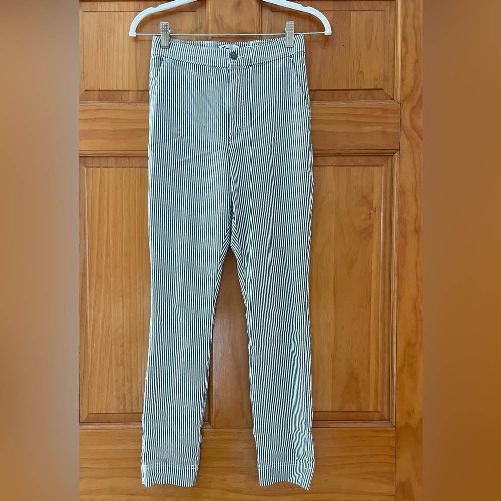 Hollister, ultra High Rise, stretchy pants, size small